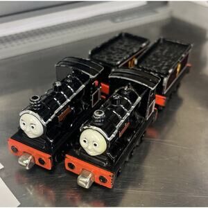 Take Along N Play Diecast Thomas Train Donald & Douglas with Tenders 2010
